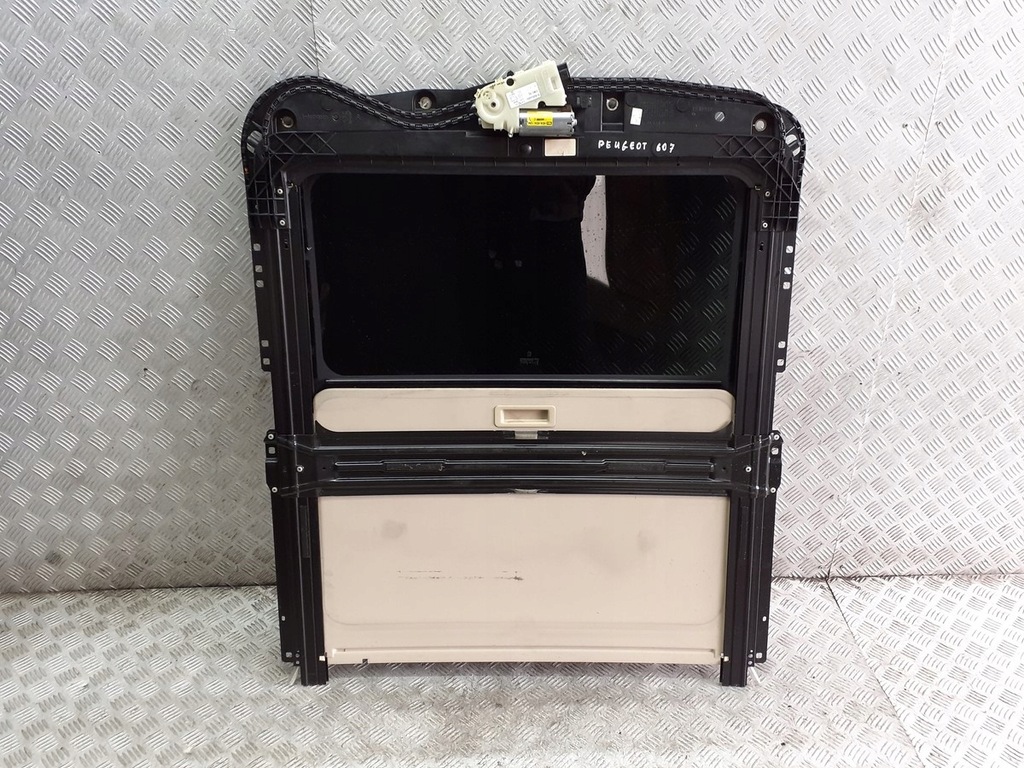 фото №1, Люк peugeot 607 ezr