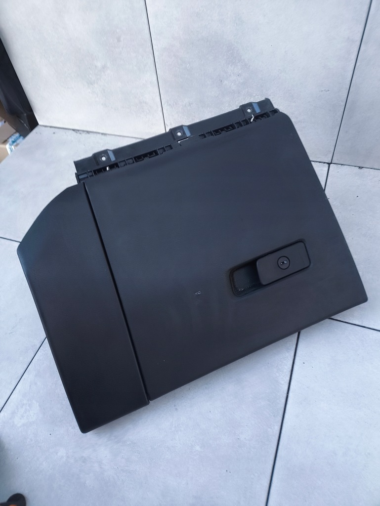 фото №1, Jeep renegade бардачок пассажира eu 735579060 jeep renegade ?