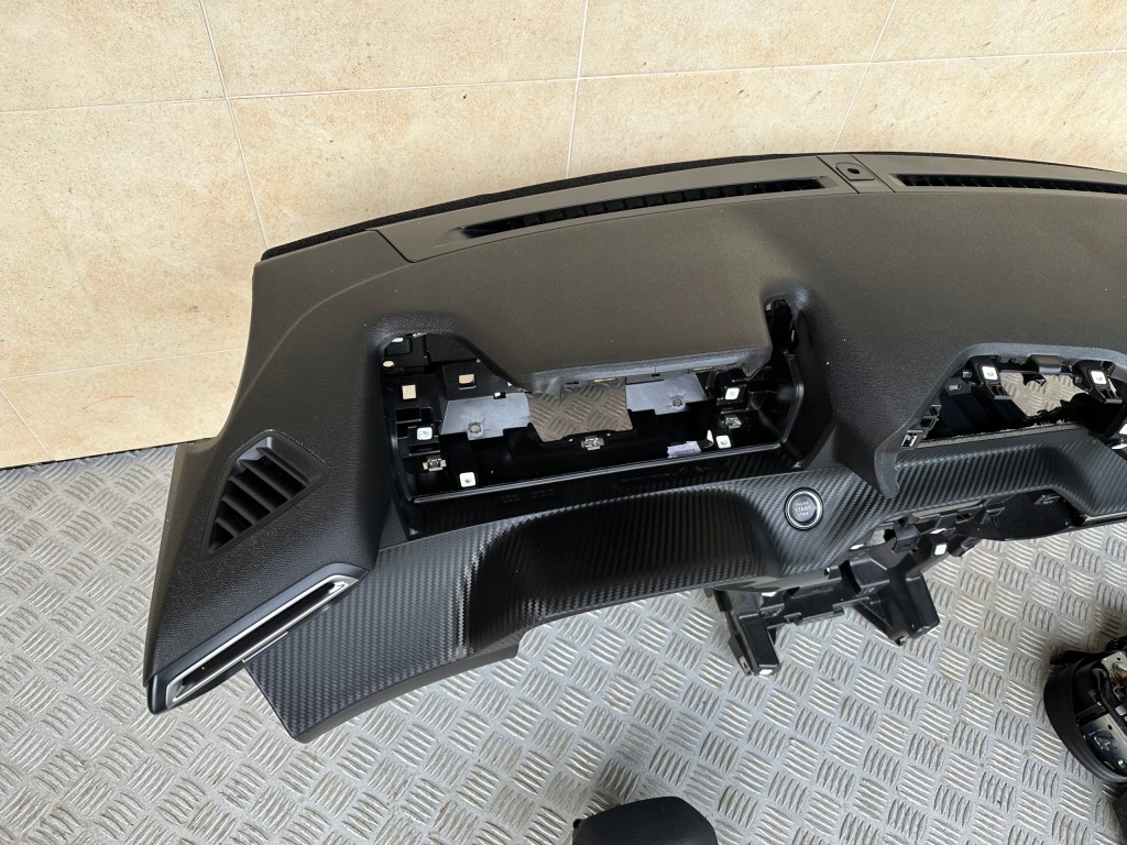 фото №3, Приборная панель консоль подушка безопасности peugeot 2008 ii