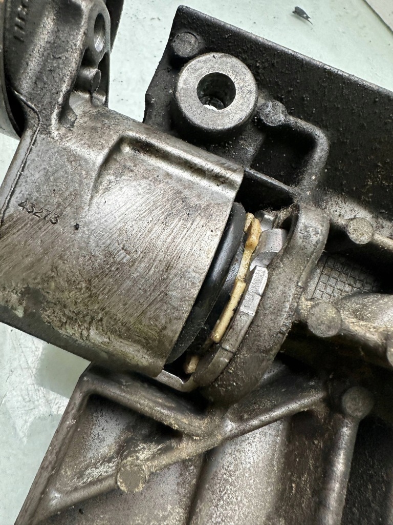 фото №5, Renault scenic iii grand sceniciii 1400cm3 бензин obudowarozrządu 17000001