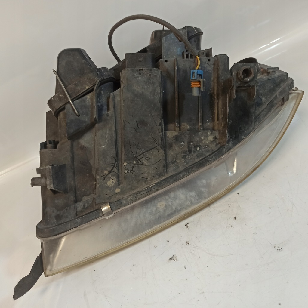 фото №11, Audi a6 c5 лампа правая перед передняя 148468-00 148466-00