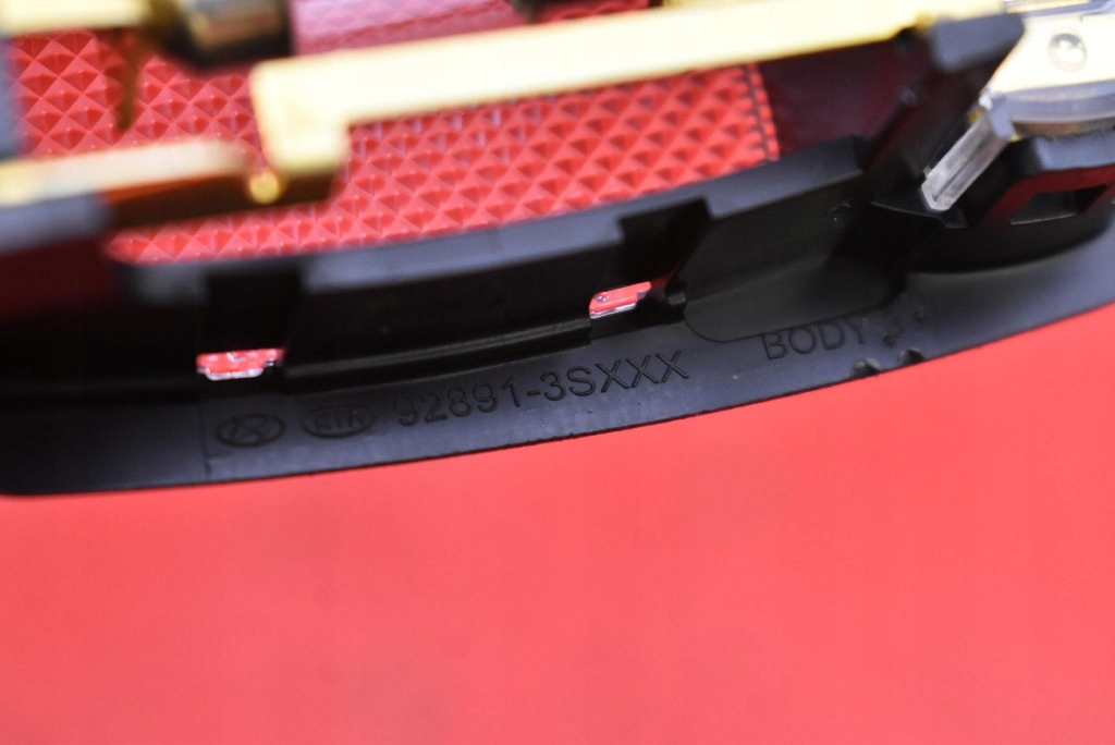 фото №15, Лампа освітлення салону перед 928xx-m6xxx kia ceed 3 iii proceed 18-