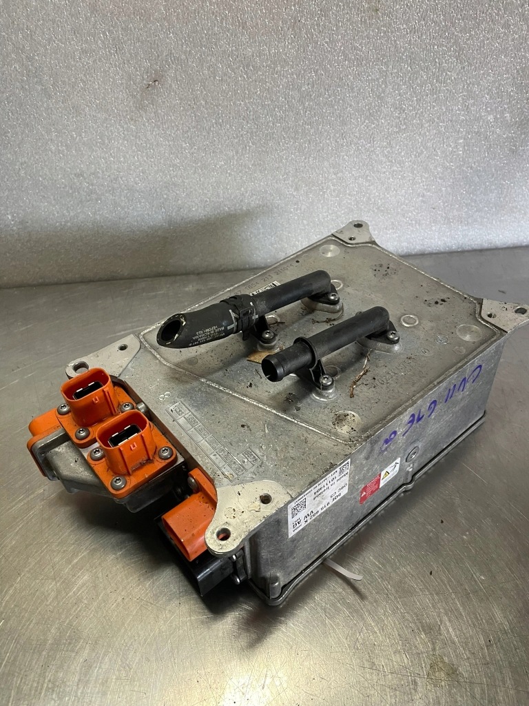 фото №1, Станція заряджання зарядний пристрій vw golf vii gte org fv