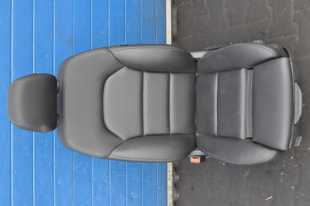 фото №1, Mercedes w176 сидіння лівий перед шкіра anglik