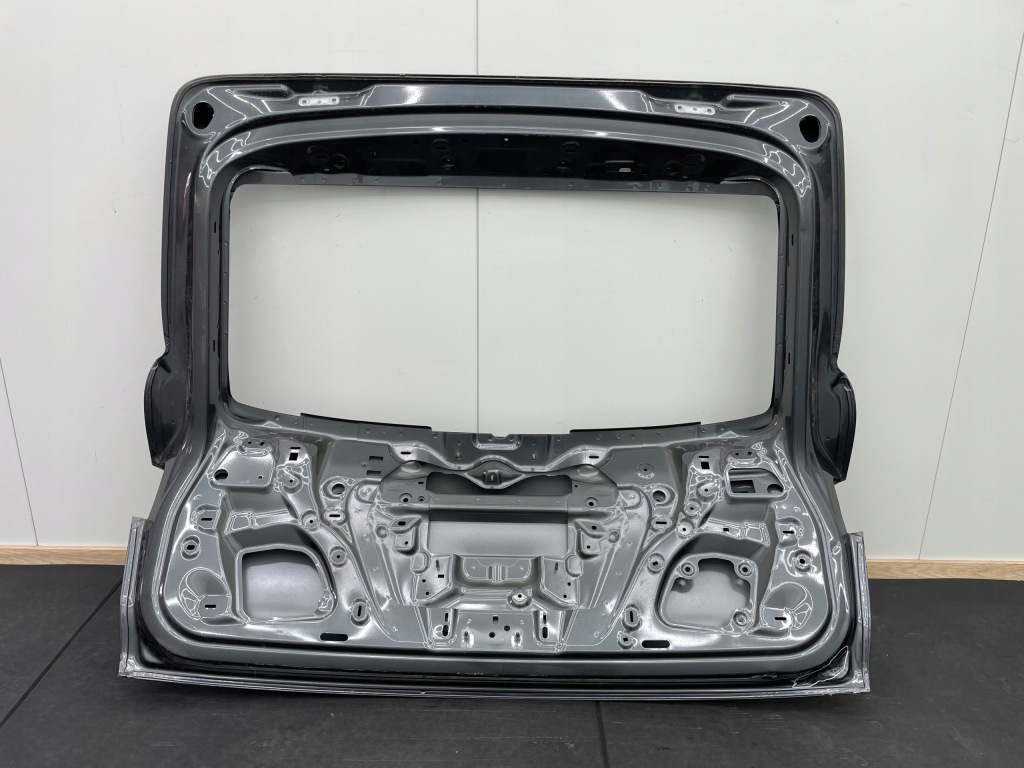 Audi q5 3 8m 2024r-- кришка багажника багажника задні задня в Україні