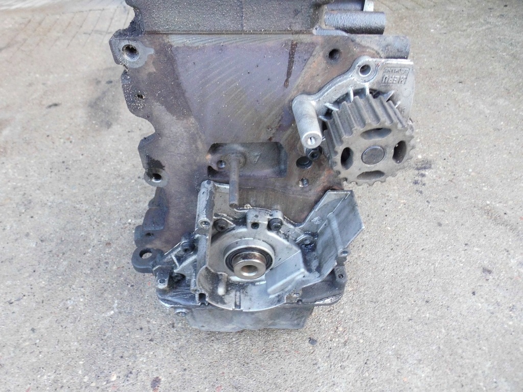 фото №12, Блок двигуна поршні octavia ii golf v a3 8p 1.9tdi