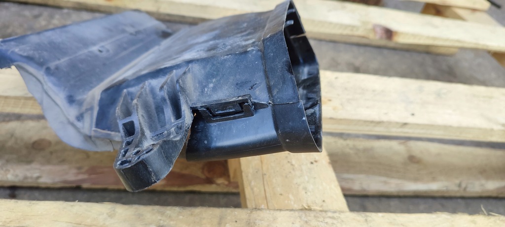 фото №9, Впуск повітрозабірник повітря audi a4 b8 a5 8t 8k0129618