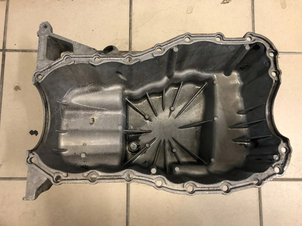 Поддон масляная renault clio 2 1.5 dci 8200125691 Доставка
