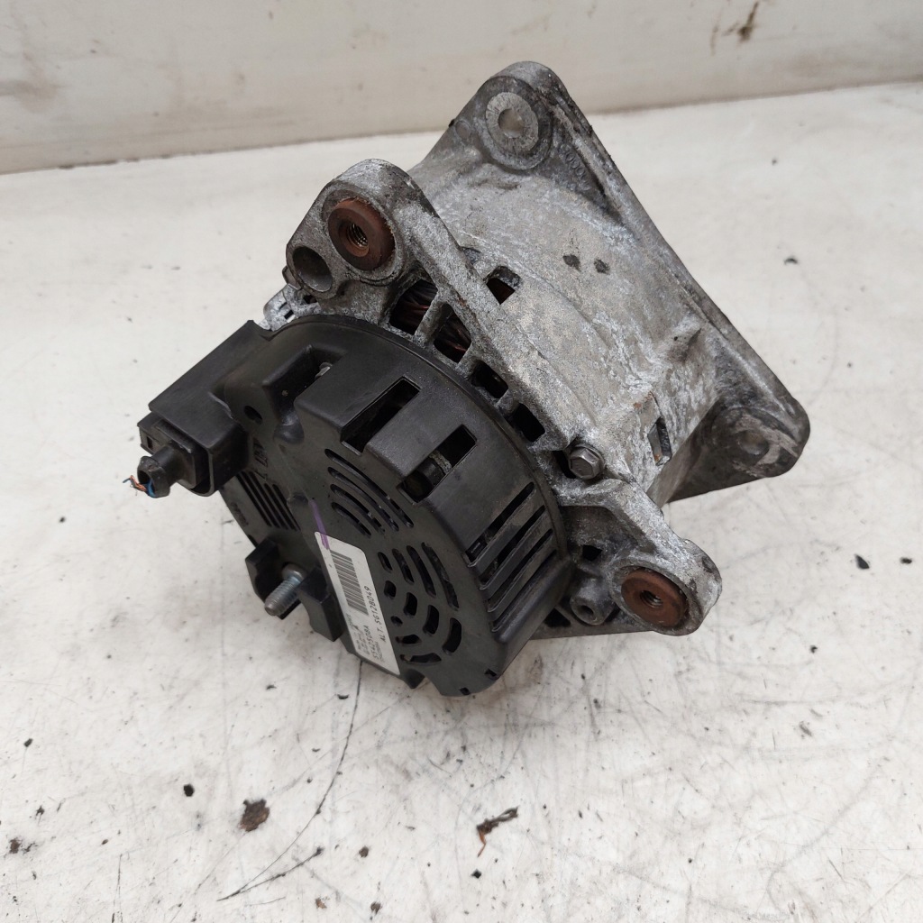 Opel astra 2 g 2,0 dti генератор valeo s542508a Цена