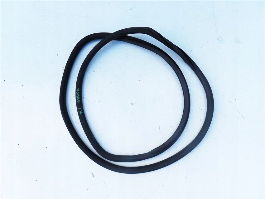 фото №1, Прокладка задня ліва двері vw golf vi 5d hatchb