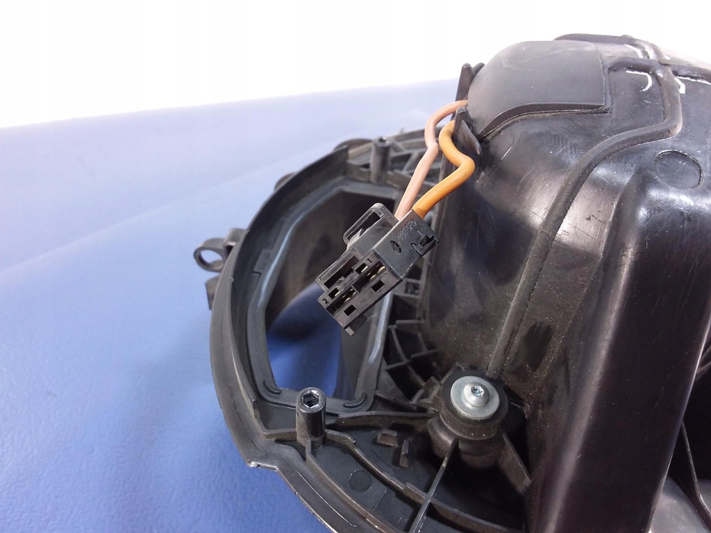 фото №6, Bmw x5 f15 воздуходувка воздуха t1028989c