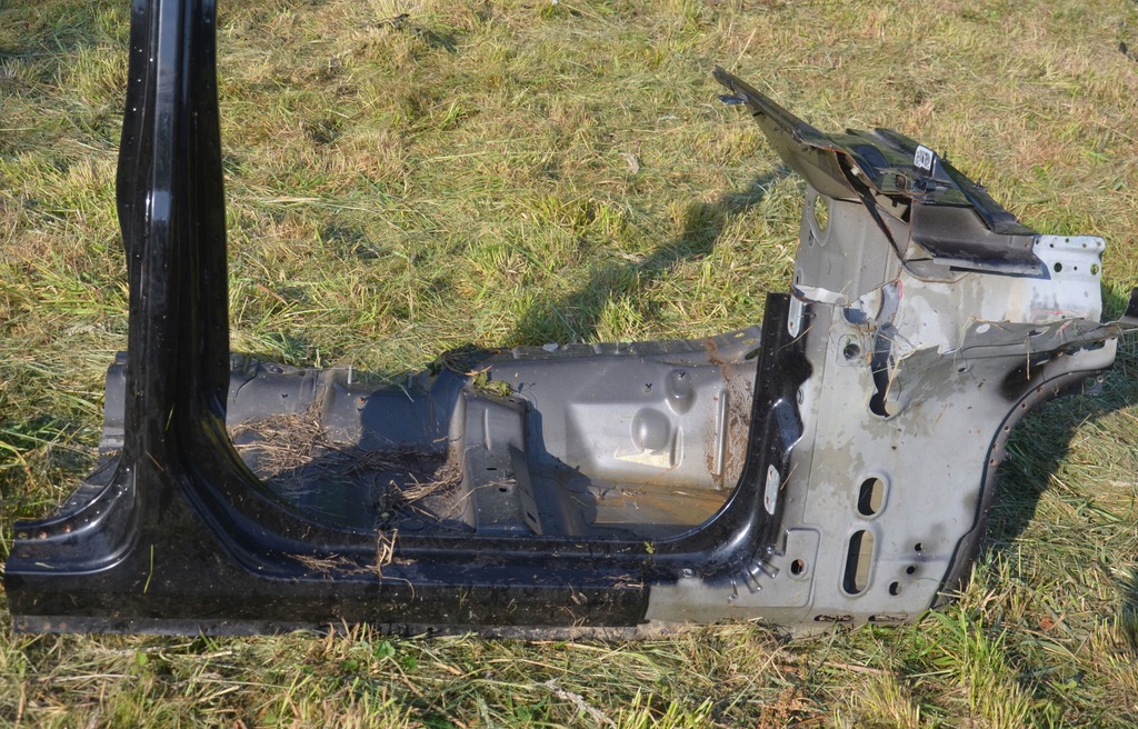 фото №1, Порог правый четверть блок двигателя wrangler jl gladiator 68302714ac 68302718ac px8