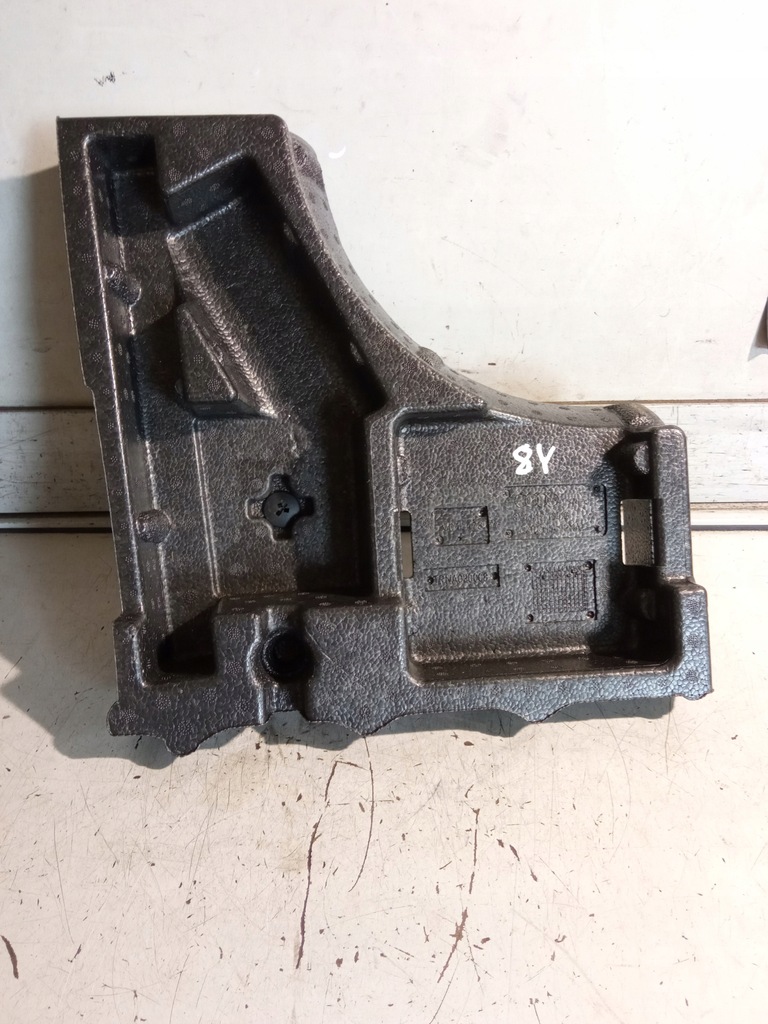 фото №1, Audi a3 8y sportback пенополистирол багажника