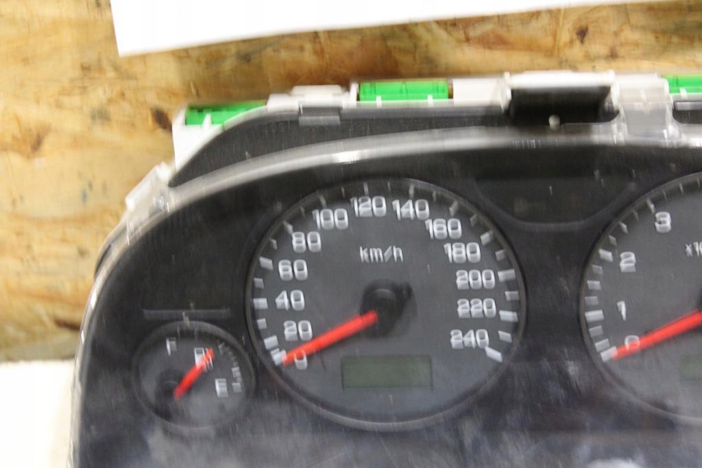 фото №4, Счетчик subaru forester i sf 2.0t автоматическая коробка передач 85015fc300