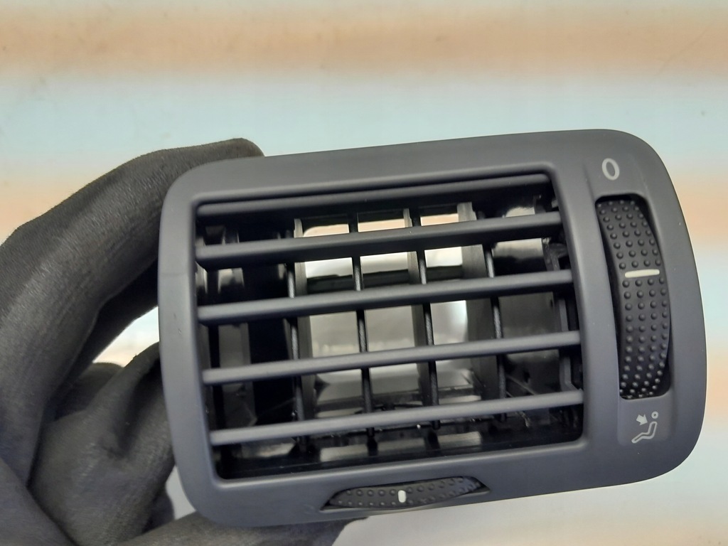 фото №3, Решітка обдув ліва passat b5