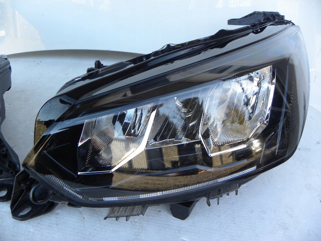 фото №10, Peugeot 208 ii капот, лампы pół led-technology бампер 2020 rok