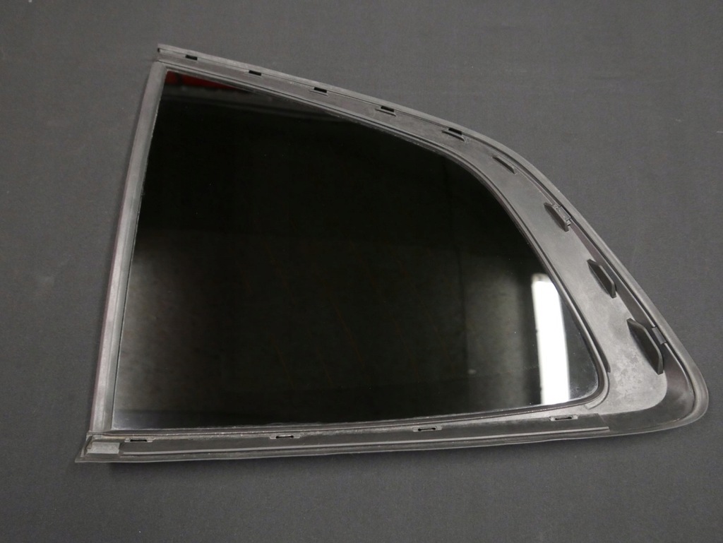 фото №1, Bmw x3m g01 стекло кузовная левый задняя тонированная