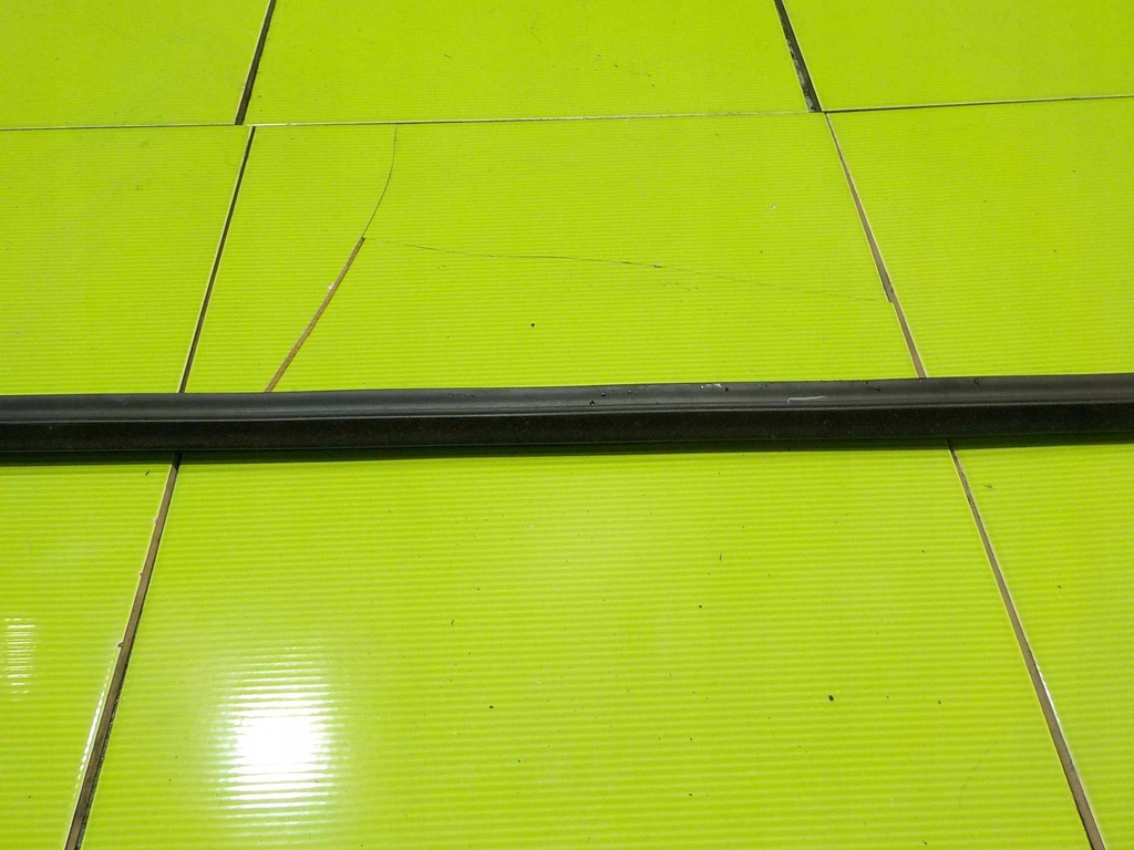 фото №7, Ford ka+ plus молдинг ущільнювач двері права перед