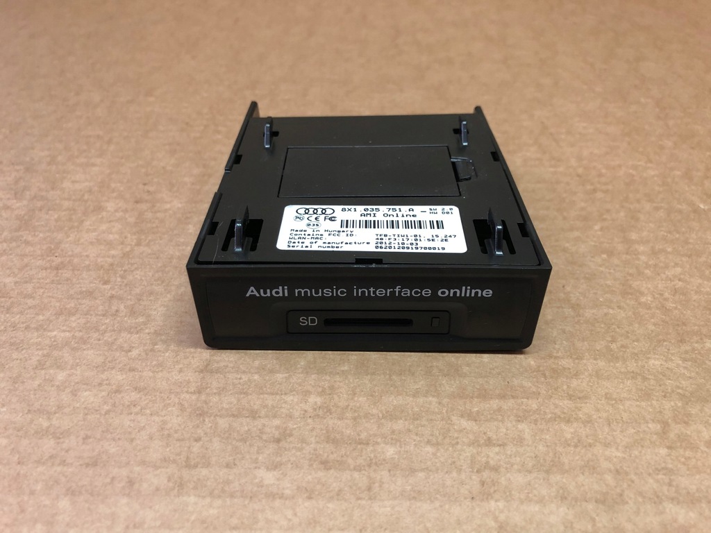 фото №1, Audi q3 a1 music интерфейс online sd 8x1035751a