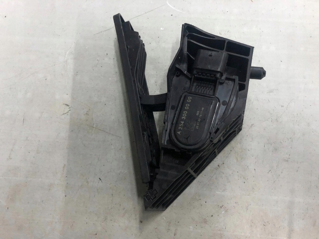 фото №5, Mercedes x253 педаль газа ускорения 2543000000