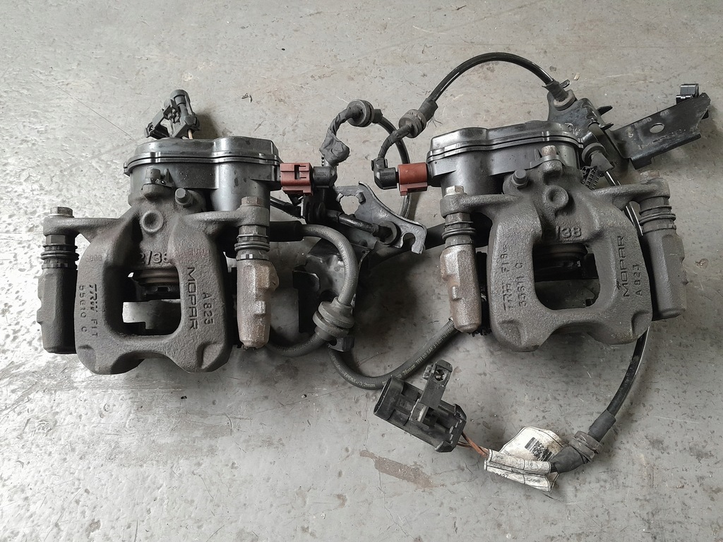 фото №1, Jeep renegade trailhawk 2014- 2.4 суппорт тормозной ele задняя задний левый правый