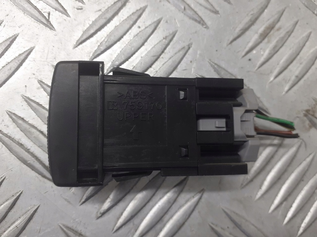 фото №3, Переключатель заглушка mazda 6 gg 759170