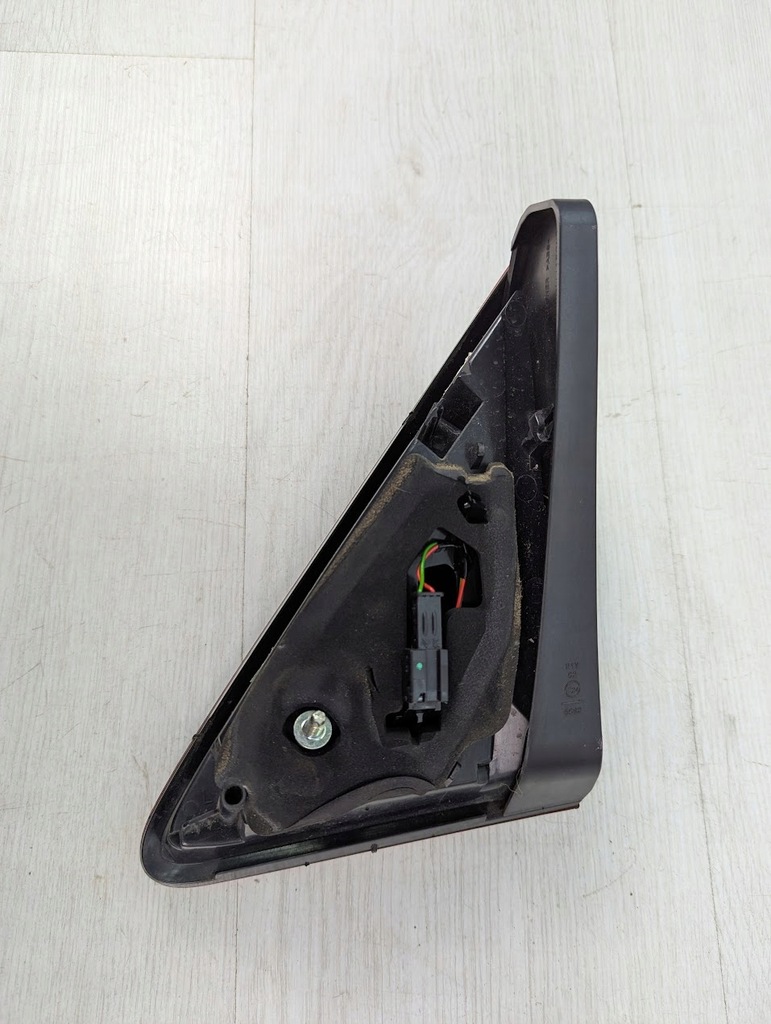 фото №6, Лампа лівий задня peugeot 3008 9805511380