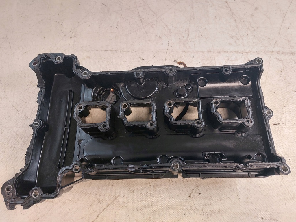фото №13, Кришка клапанів mercedes w211 1.8 компресор