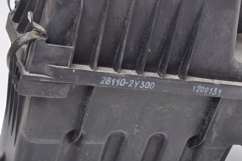 фото №7, Hyundai ix35 корпус фільтра повітря 28110-2y300