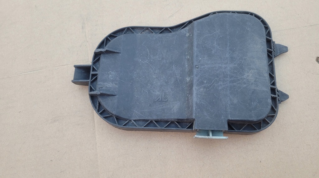 фото №1, Fiat stilo права заглушка кришка лампи фара 40780749 //