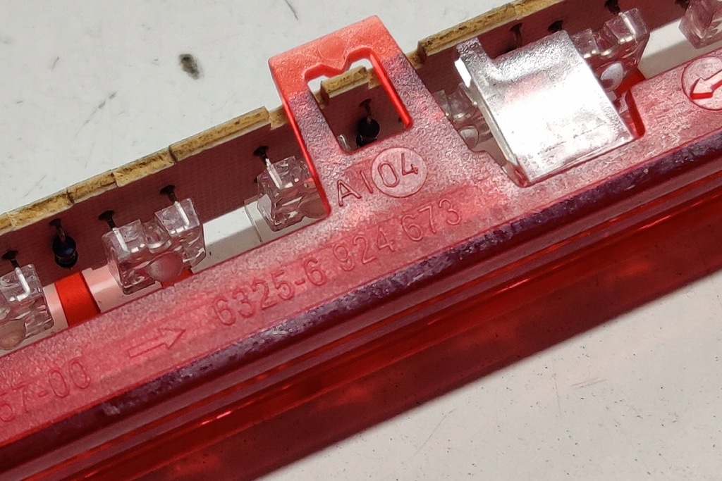 фото №8, Додаткова лампа стоп bmw 1 e81 6931397 2.0l дизель 105kw 2009