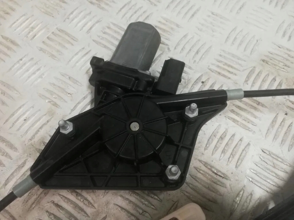 фото №3, Подъемник левый задний mini countryman