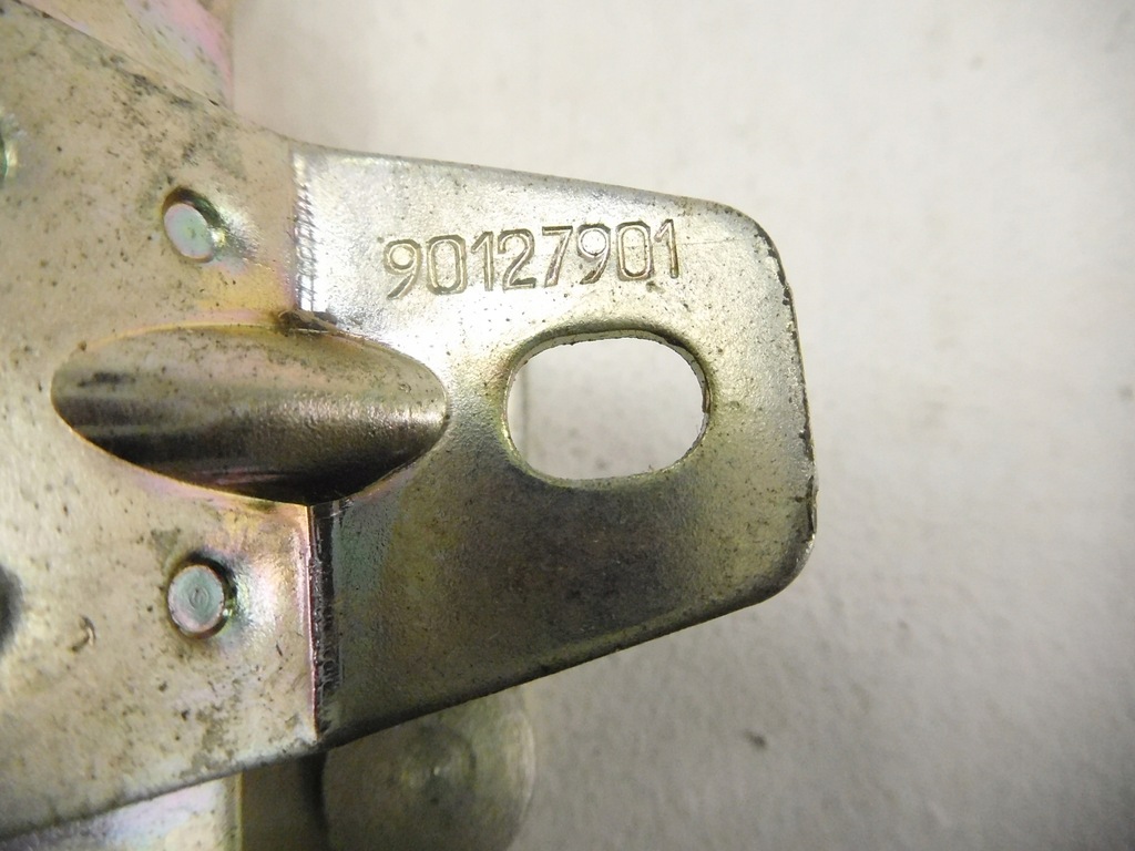 фото №8, Замок багажника opel corsa a 1985 1019013