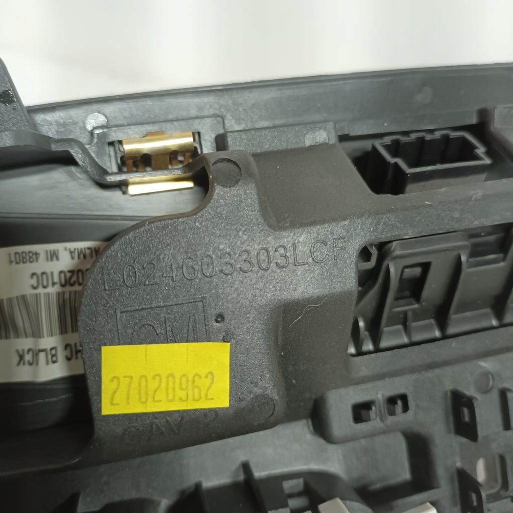 фото №9, Chevrolet camaro 16- лампа стельовий l024603303lcf usa