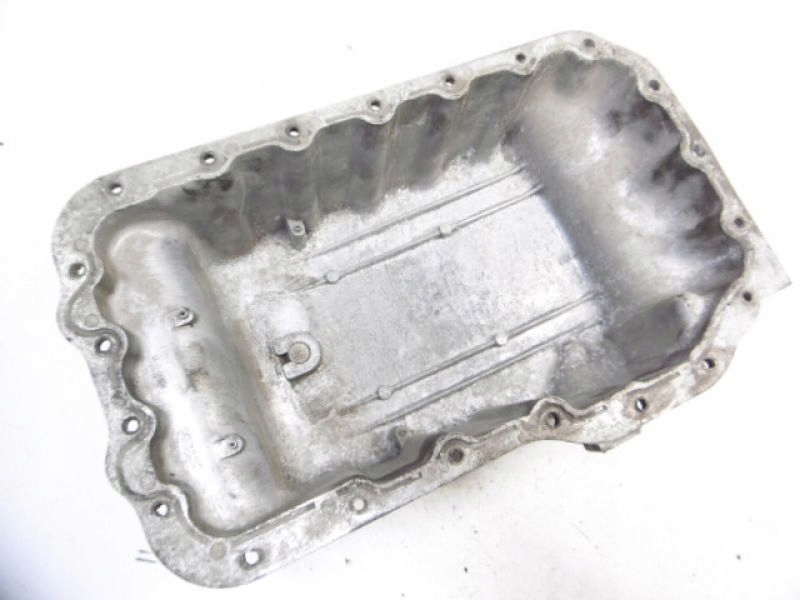 Volvo 343 345 340 360 піддон масляна 1,6d 399668 Київ