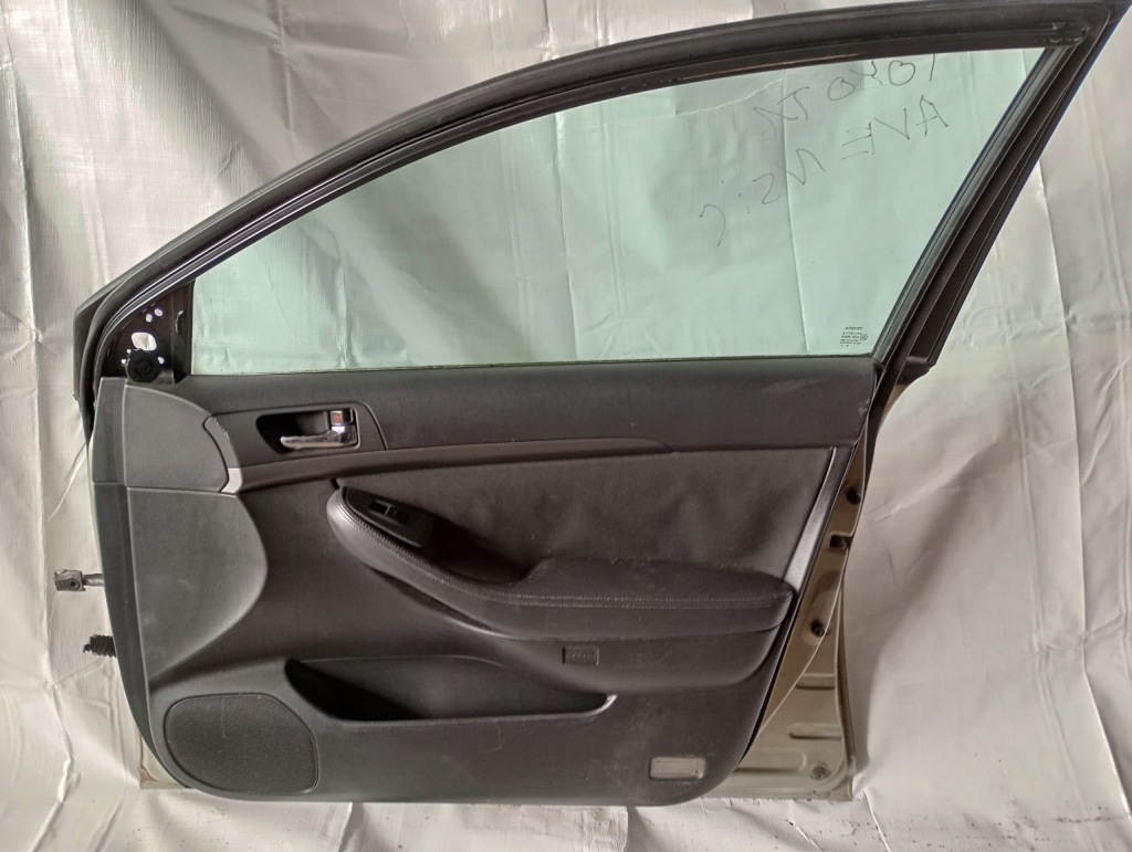 фото №2, Дверь правое перед передние toyota avensis t25