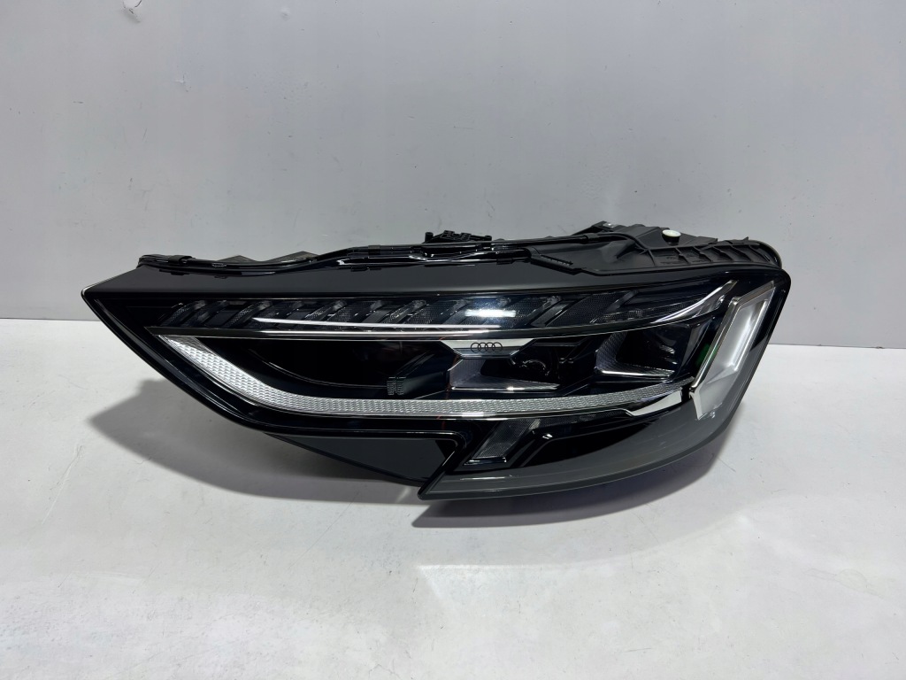 Audi a8 d5 рестайлинг  full led matrix фара левая правый в Украине