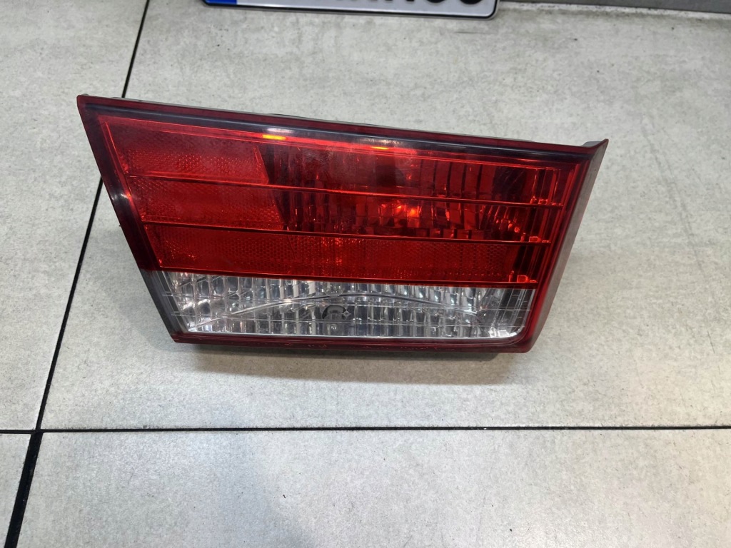 фото №1, Лампа правая задняя hyundai sonata iv v6 3.3