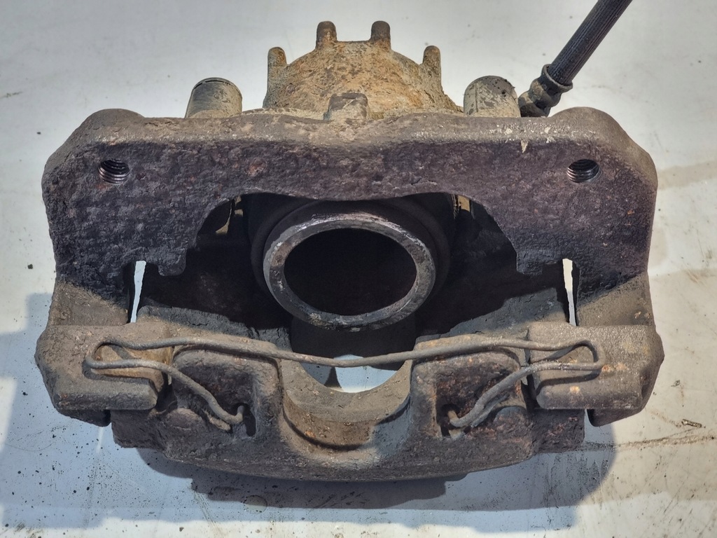 фото №10, Супорт гальмівний правий перед citroen c5 x7 iii 1.6 hdi 10r