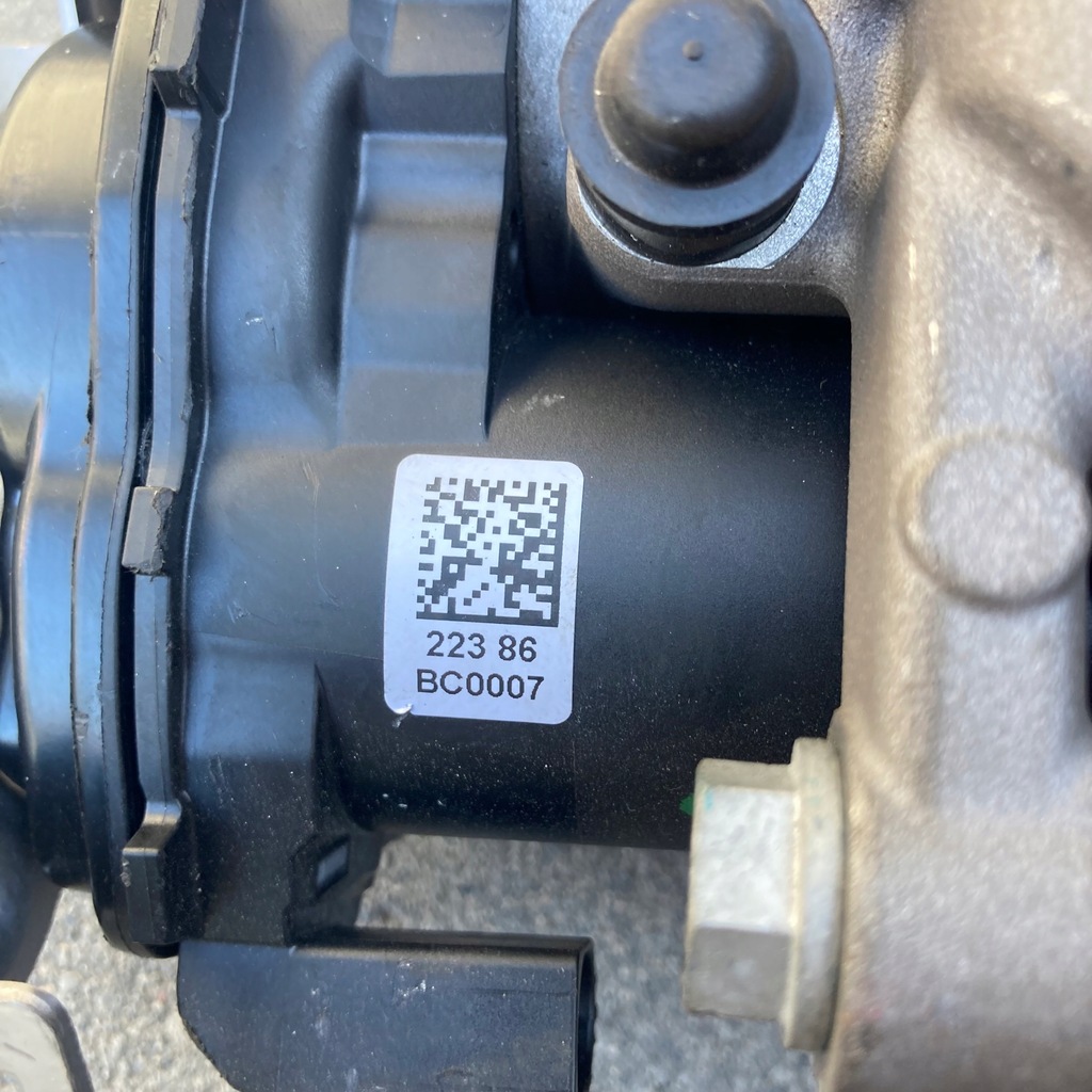 фото №9, Mercedes s-klasa w223 суппорт тормозной с двигатель левый задняя 360x26