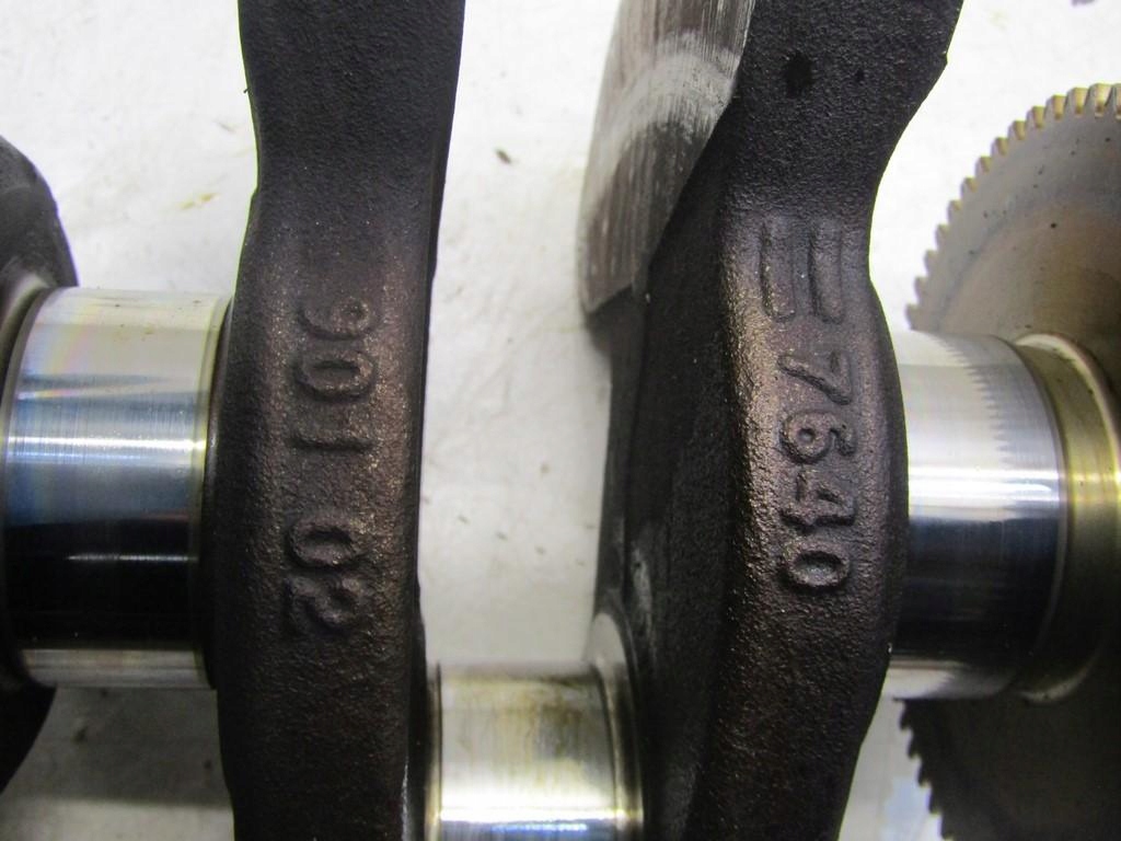 Wał колінчастий 1.5 b mini cooper f55 f56 7640801-02 b38b15a в Україні