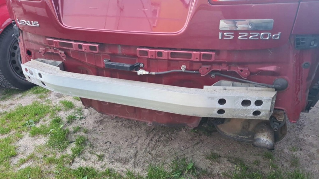 фото №1, Балка задня бампера lexus is 200 2011r.