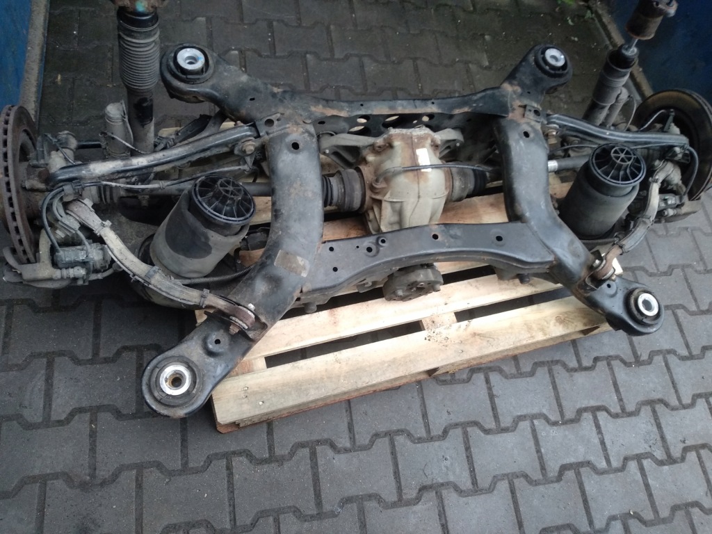 фото №6, Mercedes gl gls x166 комплектная задняя балка