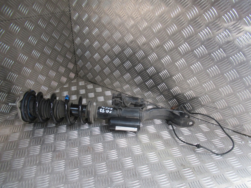 фото №1, Mercedes w205 amg амортизатор правий перед a2053208801