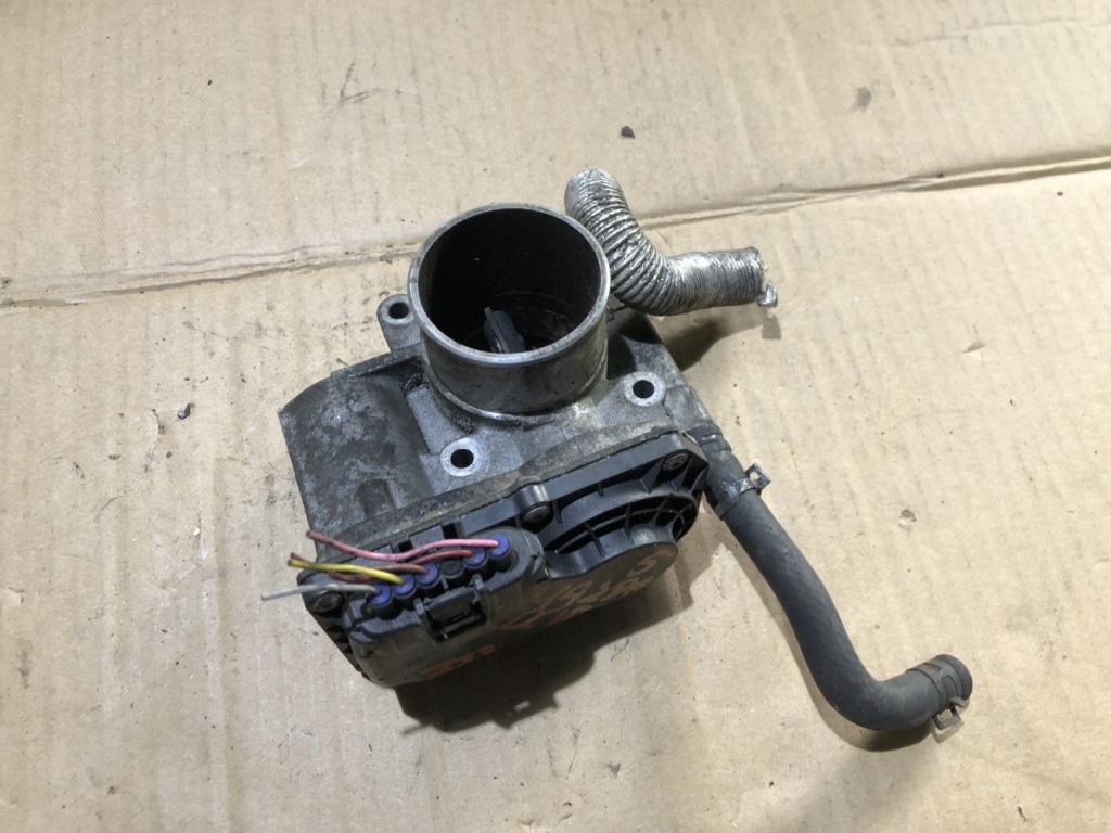 фото №4, Дроссельная заслонка mazda 2.0 citd rf7j136b0