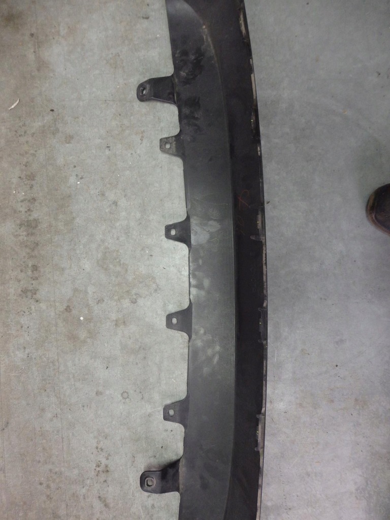 фото №9, Дифузор молдинг накладка-спойлер бампера задня toyota camry viii 8 2017- 52169-33030