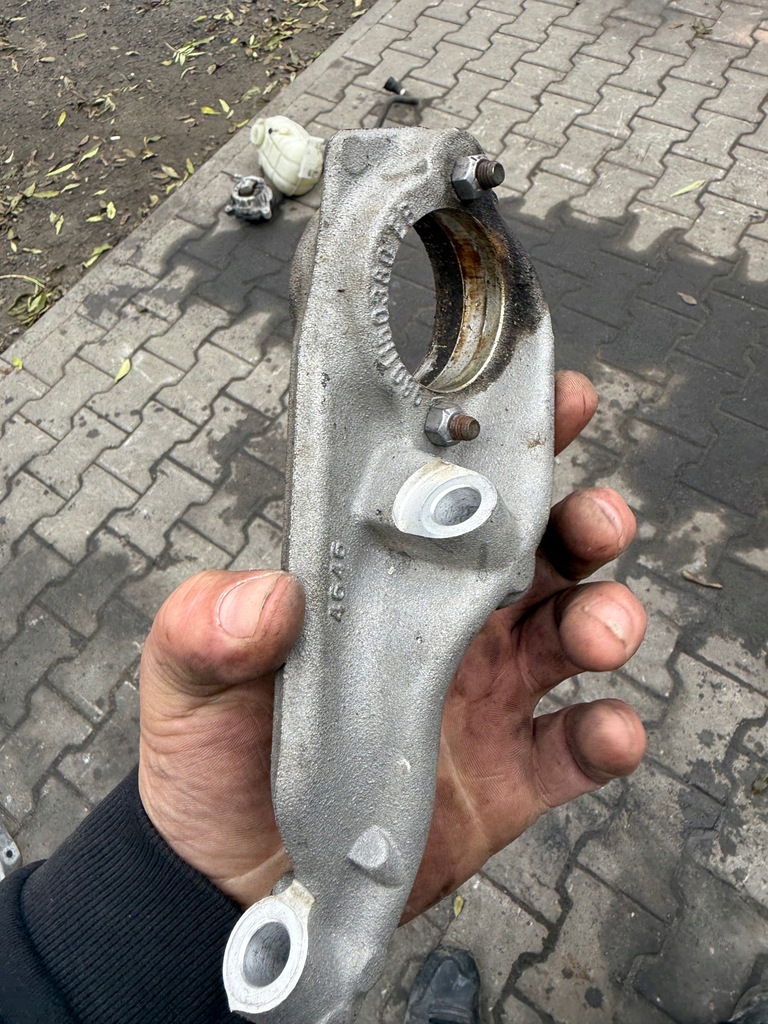 фото №1, Опора полуось opel mokka b ii 9801150380