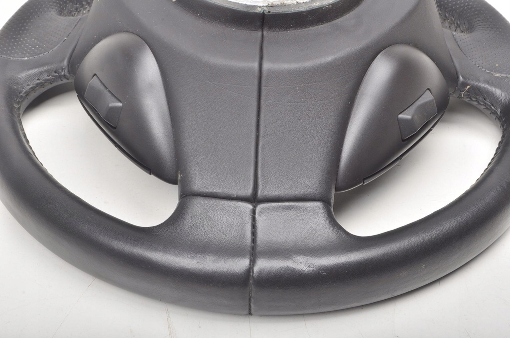 фото №10, Aston martin vantage 4.7 воздуховод кожаный 8d33-3600