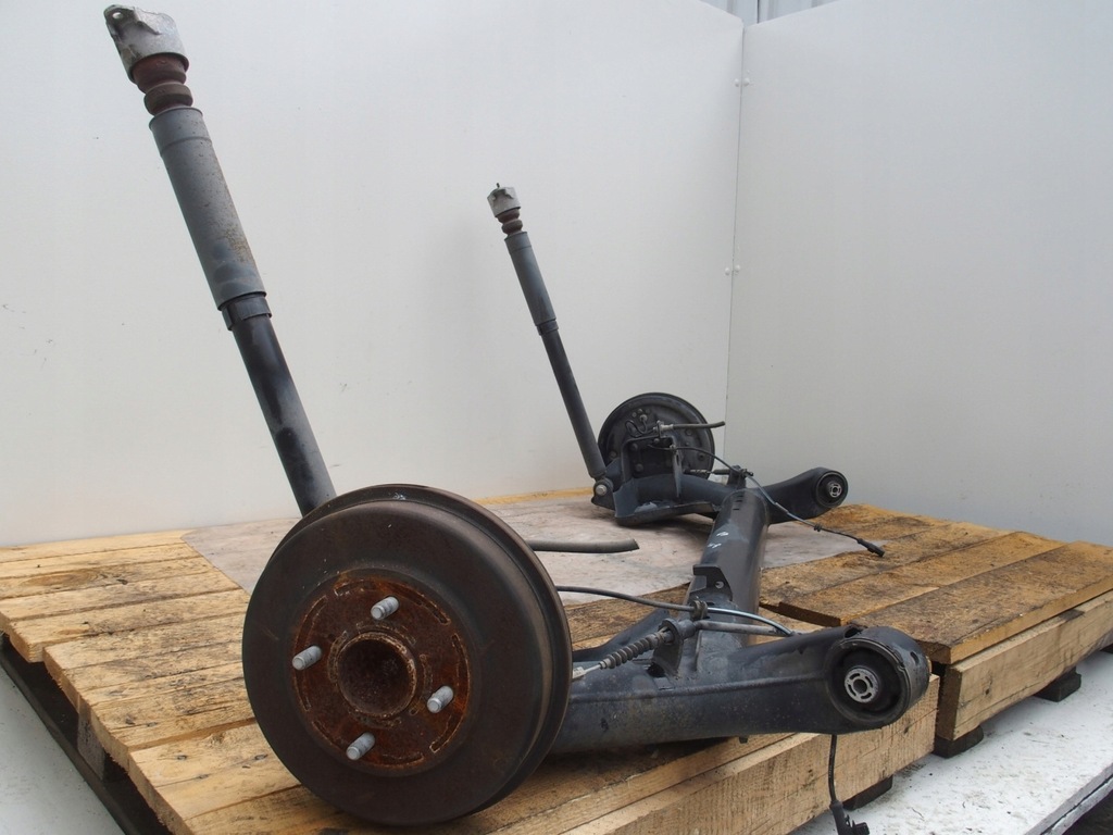 фото №3, Ford b-max oś балка подвеска задняя задняя