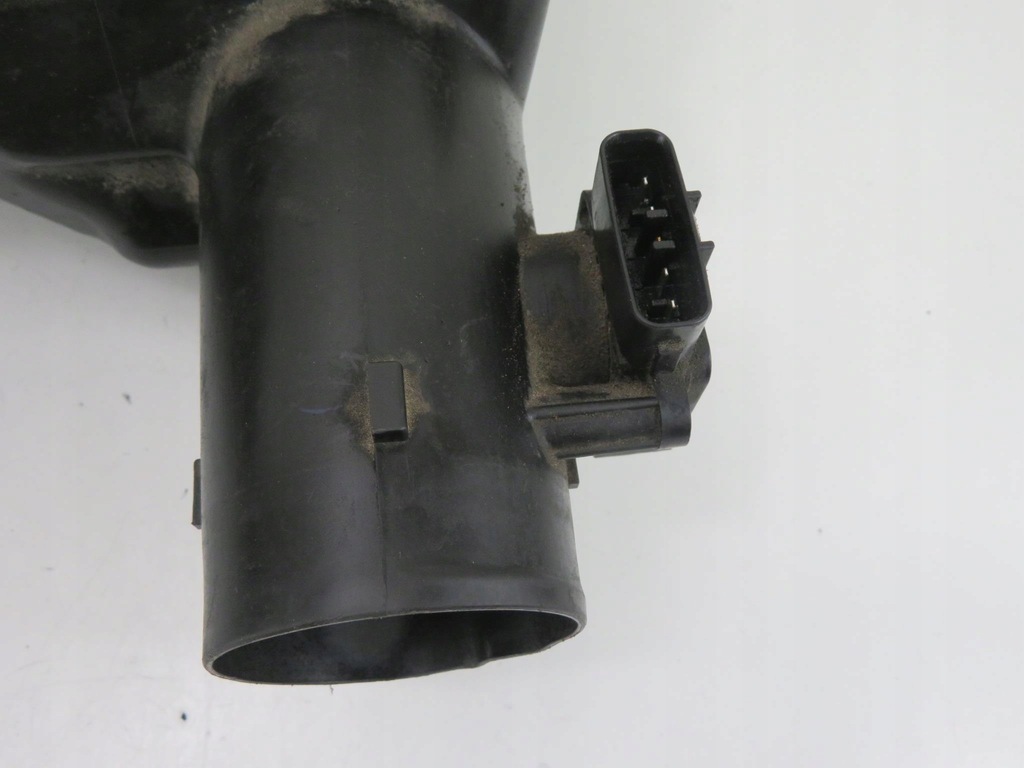 фото №8, Корпус фильтра воздуха mazda 3 bk